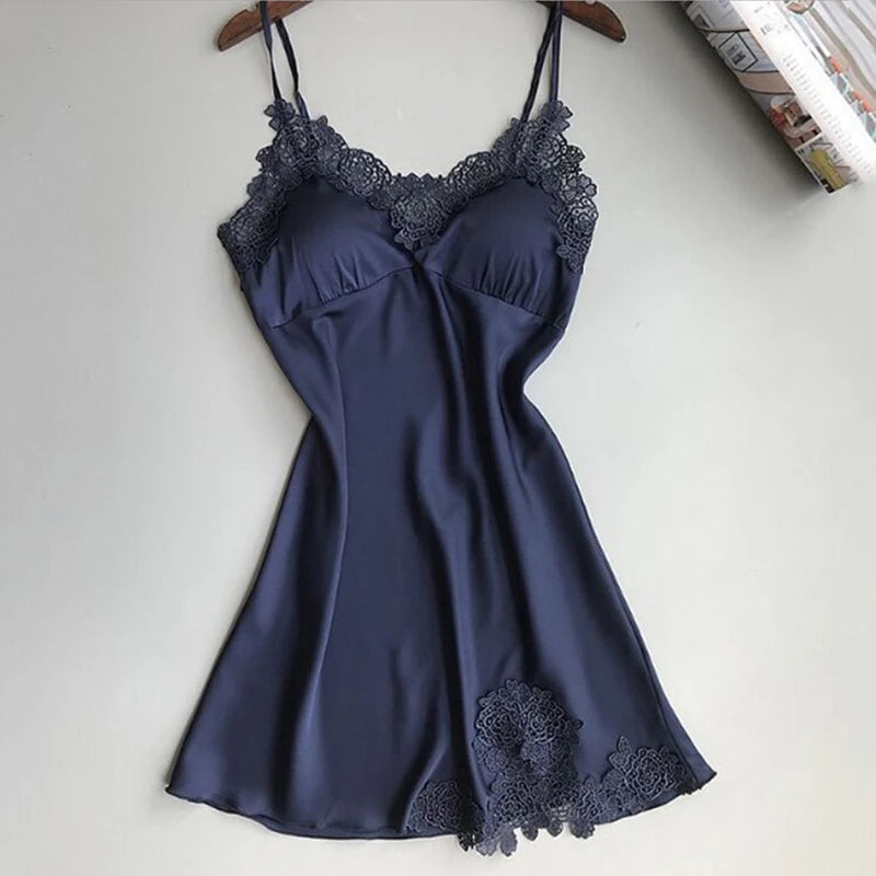 Sexy Pyjamas Damen Seide Straps Nachthemd Damen Frühling und Sommer Eis Seide dünn Neckholder Home Service Satin Nachtkleider