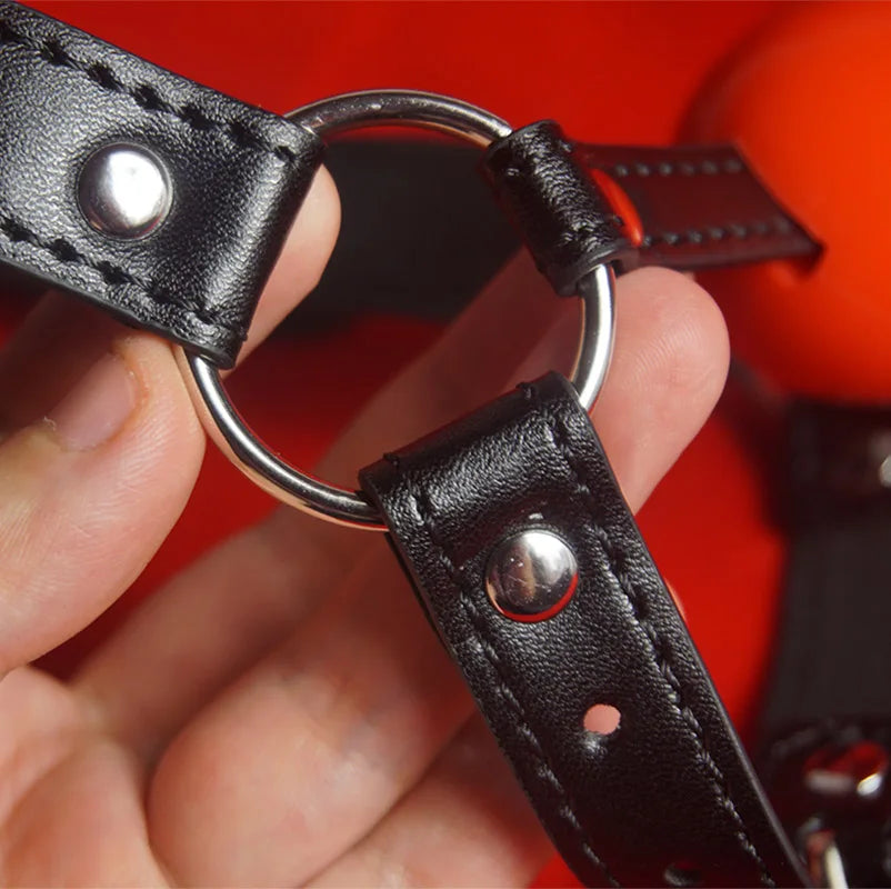 BDSM Mund knebel. Slave Gag Ball,Ball gag mit kurzem Kinnriemen, Bondage, Fesseln, Sexspielzeug für Paare, Spiele für Erwachsene
